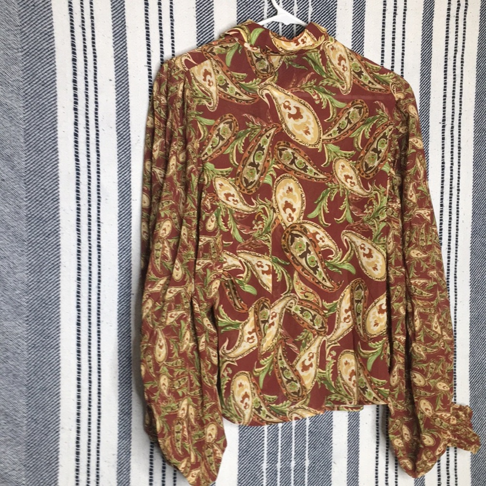 Flying Tomato Blouse - Picture 4 of 4